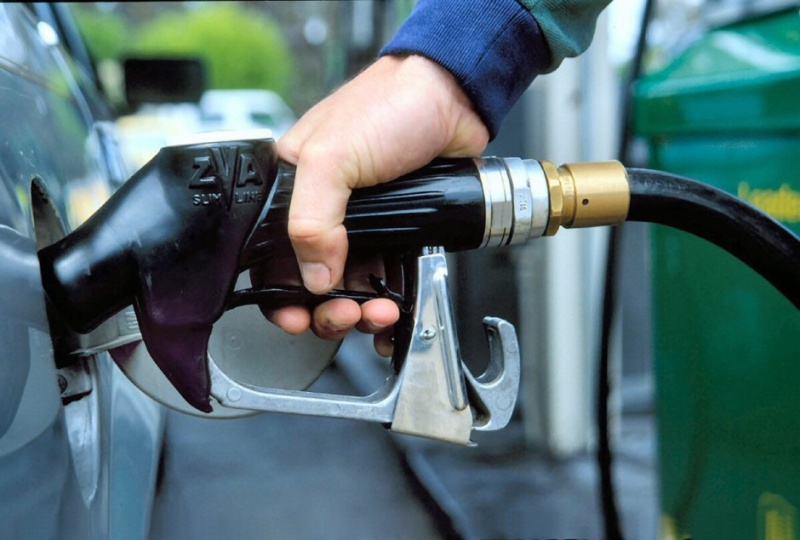 В Оренбурге стоимость бензина стабильна уже в течение 3 месяцев